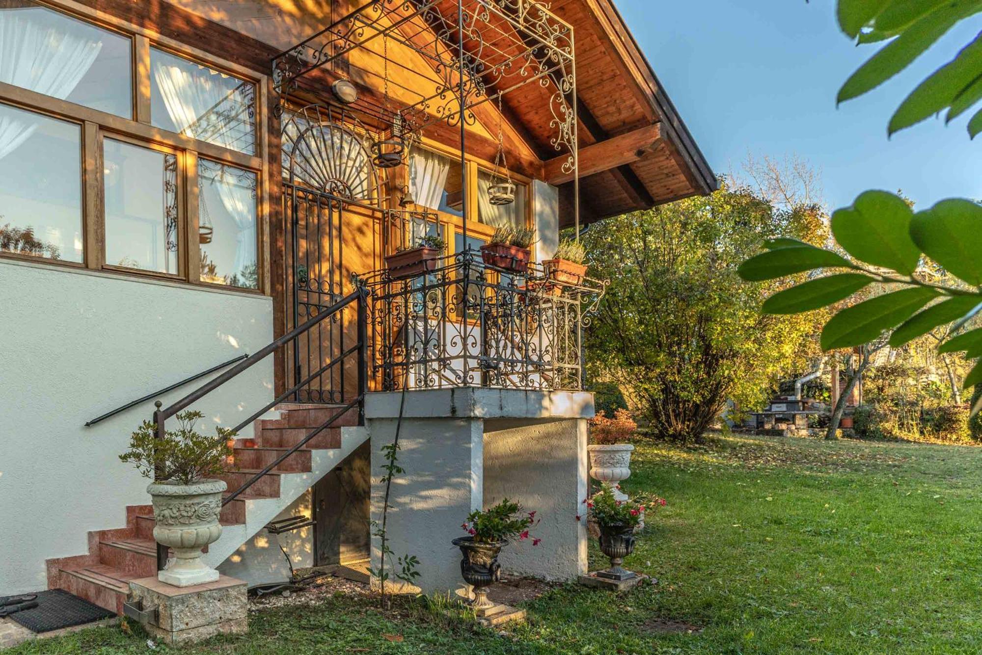 La Villa Del Barone Predaia Екстериор снимка