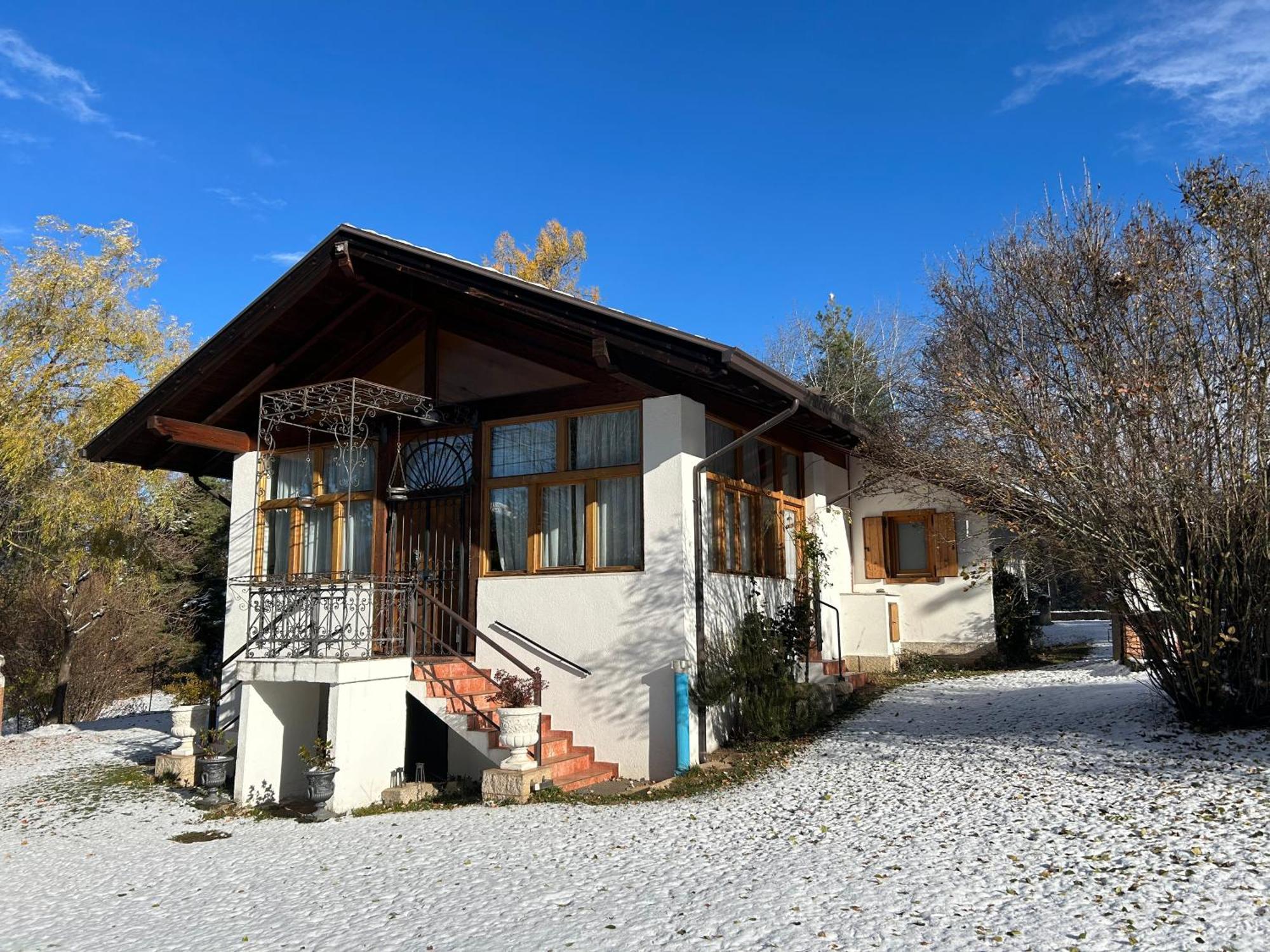 La Villa Del Barone Predaia Екстериор снимка
